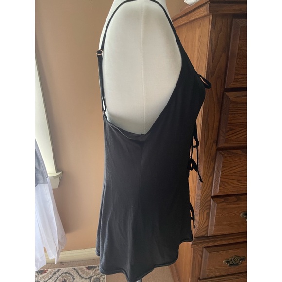 Savage x Fenty Tie Front Keyhole Slip - Picture 9 of 15